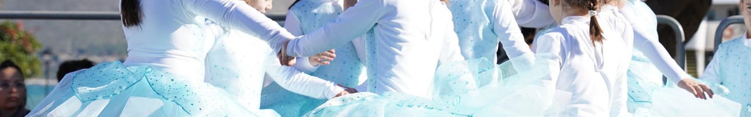 Σχολή Χορού Ελισάβετ Λιβιεράτου: «The Christmas Dance» [19.12.2021]