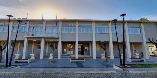 Σημαντική ενίσχυση: Τρία νέα μόνιμα στελέχη στην Οικονομική Υπηρεσία του Δήμου Αργοστολίου