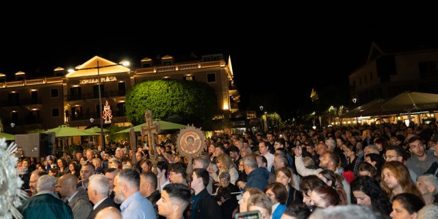 Έθιμα Μ. Παρασκευής: Η Περιφορά του Επιταφίου [2013-2024]