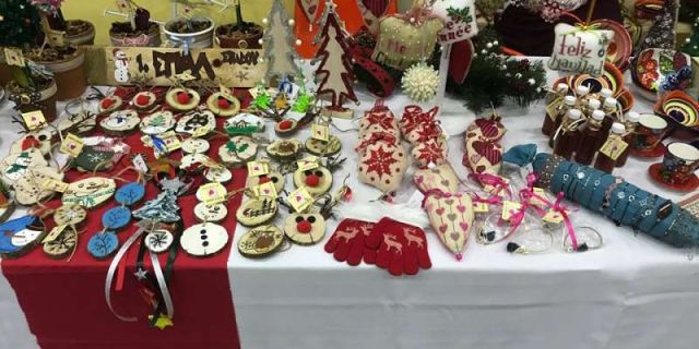 Χριστουγεννιάτικο Bazaar αύριο στη Πλατεία Καμπάνας