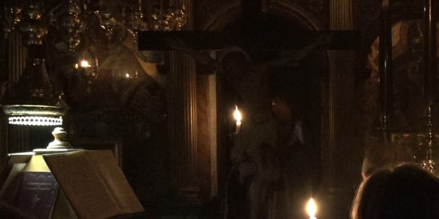 Ι.Ν. Αγίου Νικολάου Αργοστολίου: «Σήμερον Κρεμάται επί Ξύλου» [21.04.2022]￼
