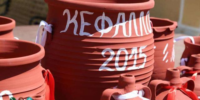 Και φέτος έγινε το «σπάσιμο της στάμνας» στον Αγ. Σπυρίδωνα [18.04.2020]