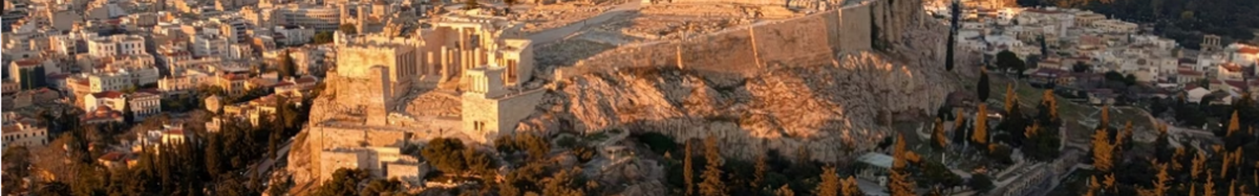 Καλοκαίρι στην Αθήνα: 10 πράγματα που μπορείς να κάνεις για να τη δεις με άλλα μάτια