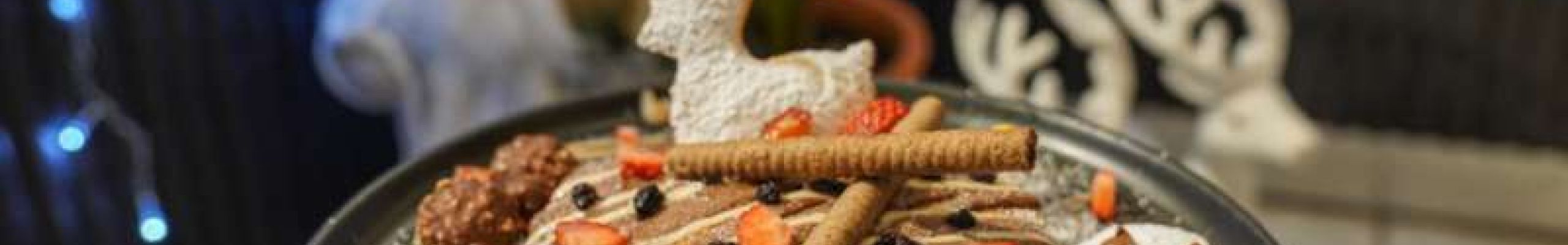 Το γιορτινό  «il Gufo Bianco» σας εύχεται Καλές γιορτές!