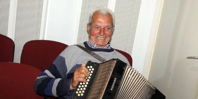 ΡΕΤΡΟ: Αλκιβιάδης (Βρυάδης) Ιωάννη Γεωργάτος: Ένας λαϊκός οργανοπαίκτης της Παλικής