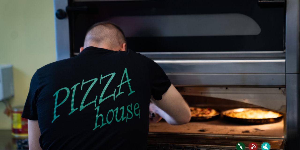 Νέες ώρες delivery από το κατάστημα Pizza House