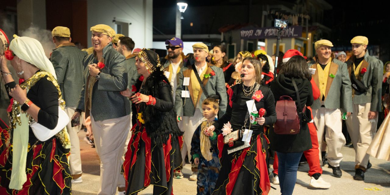 Νυχτερινή καρναβαλική παρέλαση @ Ληξούρι [21.02.2026]