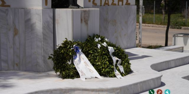 Κατάθεση Στεφάνων στο Μνημείο Εθνικής Αντίστασης στο Αργοστόλι [09.05.2022]