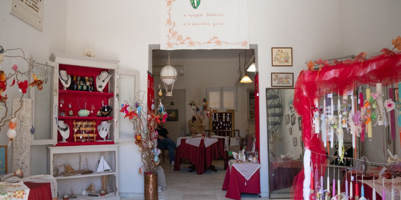 Πασχαλινές δημιουργίες από το Χαροκόπειο Εργαστήριο Κεφαλονιάς @Πλατεία Καμπάνας [09.04.2025]