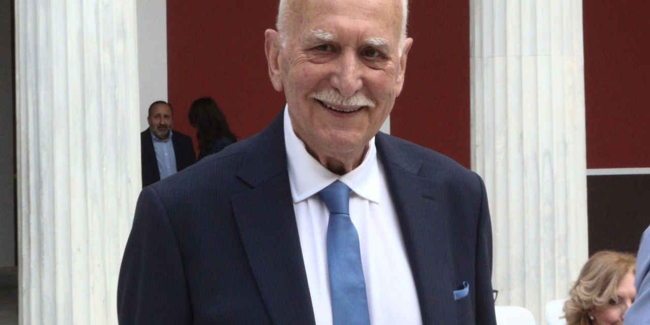 ΕΙΚΟΝΕΣ: Το τελευταίο «αντίο» στον Γιώργο Παπαδάκη