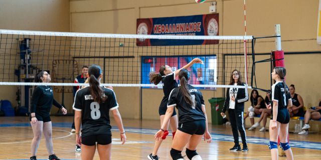 ΣΧΟΛΙΚΟΙ ΑΓΩΝΕΣ VOLLEY ΚΟΡΙΤΣΙΩΝ: 2ο ΓΕΛ ΑΡΓΟΣΤΟΛΙΟΥ -ΕΠΑΛ ΛΗΞΟΥΡΙΟΥ 2-0 [27.11.2024]