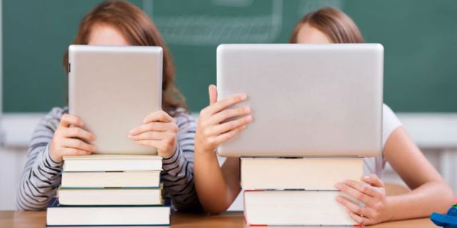 Διαδικτυακή ομιλία: «Μαθητές στο Σχολείο – Έφηβοι στην Κοινωνία: γνώση και συμπεριφορές»