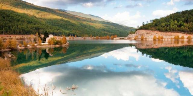 Οι 10 πιο περιζήτητοι φθινοπωρινοί προορισμοί στην Ελλάδα! Ότι πρέπει για μια εκδρομή!
